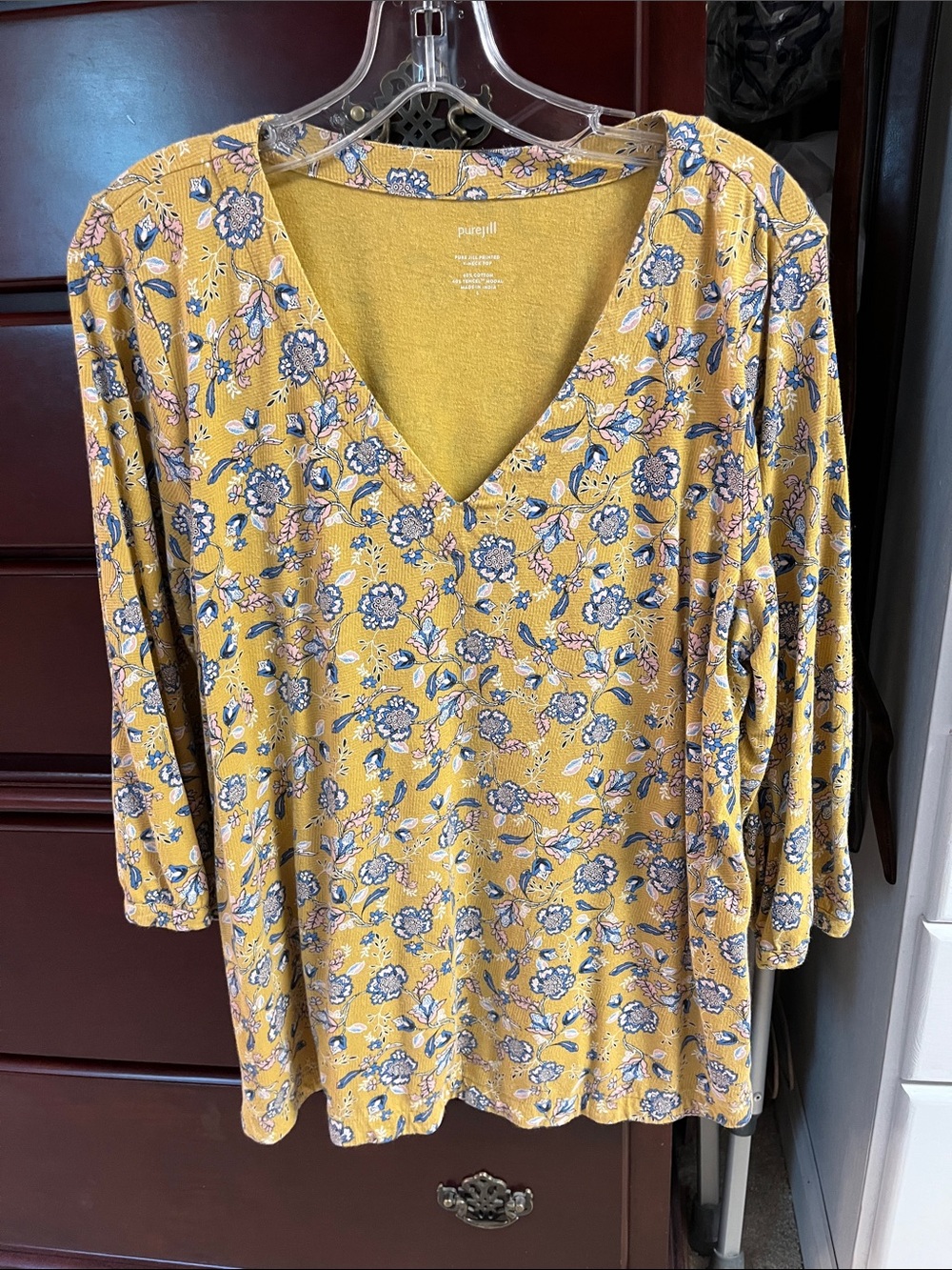 Jjill Women's Floral V-Neck Long Sleeve Top in Mustard Yellow.  Good condition.